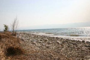 Rocky beach at Bear Lake