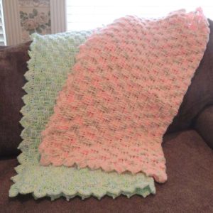 Basket Weave Baby Crochet Afghan- Free Crochet Pattern- great for winter time!